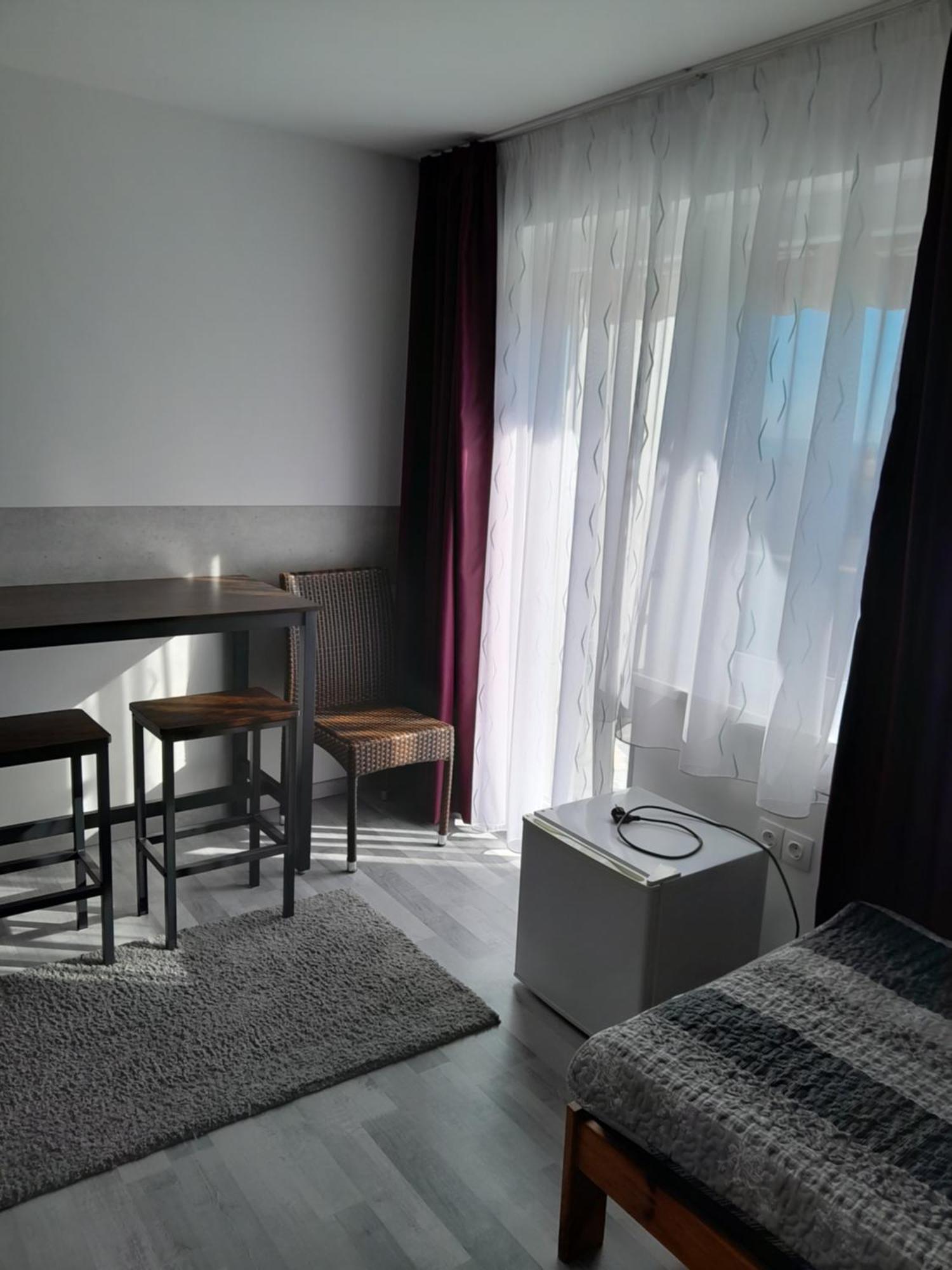 Lila Fuge Apartman Leilighet Balatonfüred Eksteriør bilde